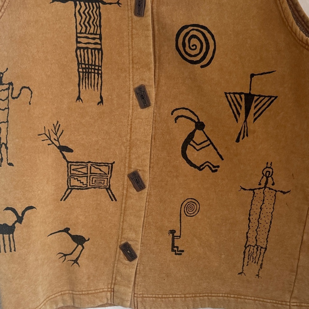 Bfofo vintage unique Tan Vest with Black Tribal Print - Picture 5 of 9
